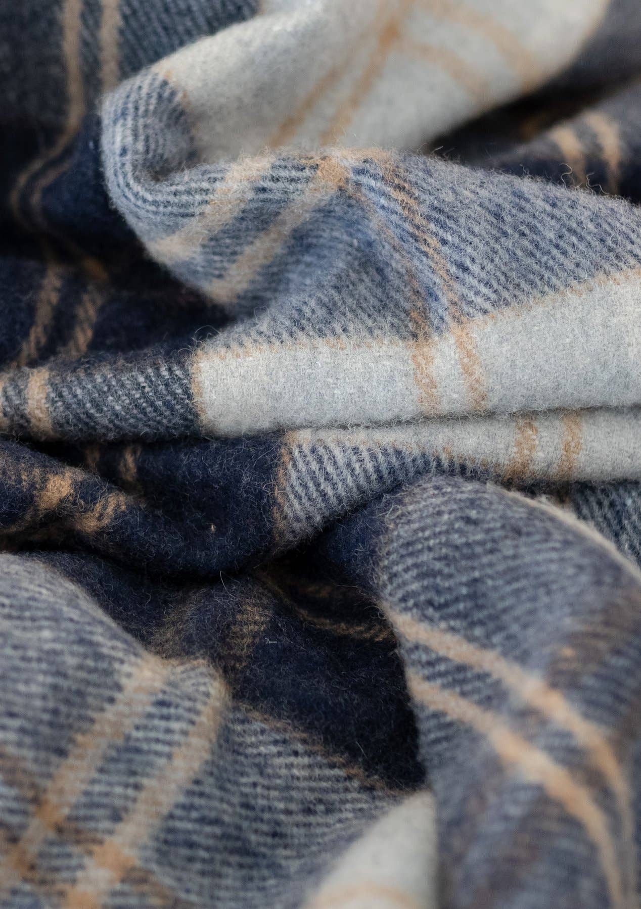 Recycled Picnic Blanket ~ Bannockbane Silver