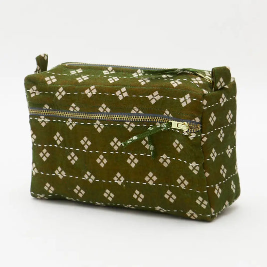 Medium Toiletry Bag ~ GG