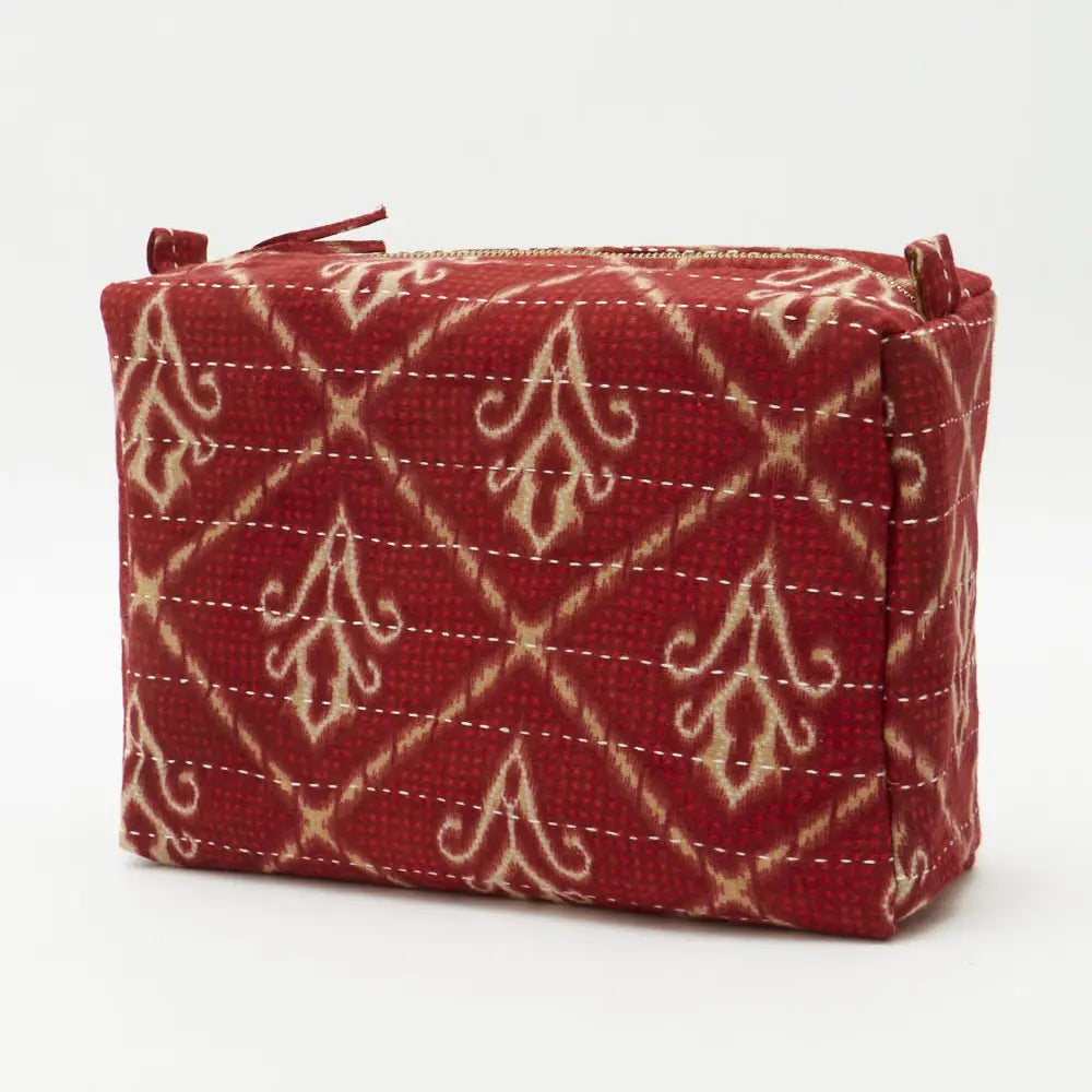 Large Toiletry Bag ~ Marooned