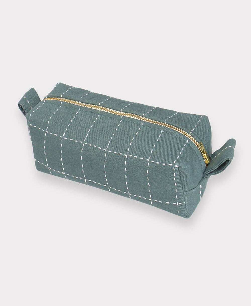 Small Grid-Stitch Toiletry Bag ~ Assorted Colors