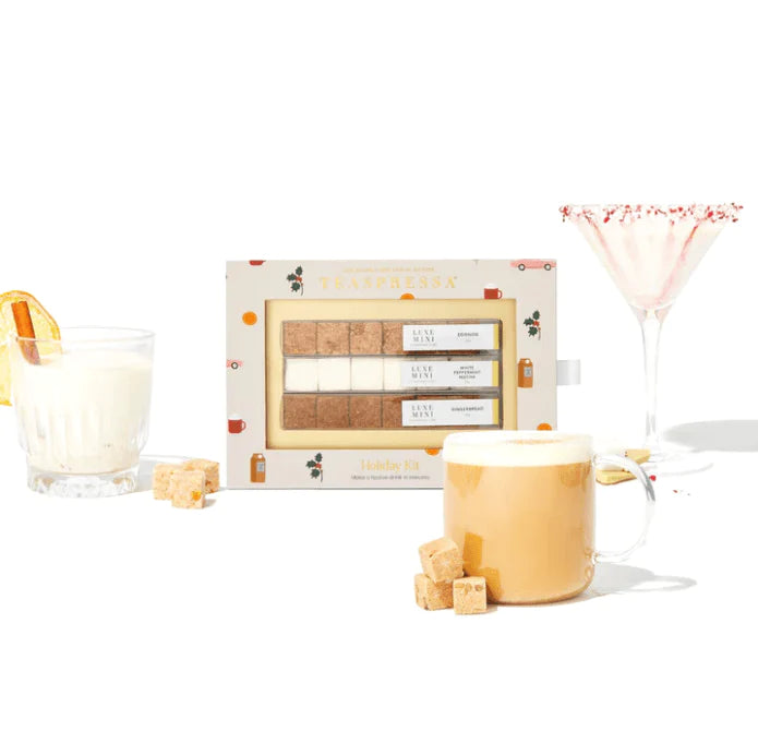 Mixology Cubes Kit ~ Classic Holiday