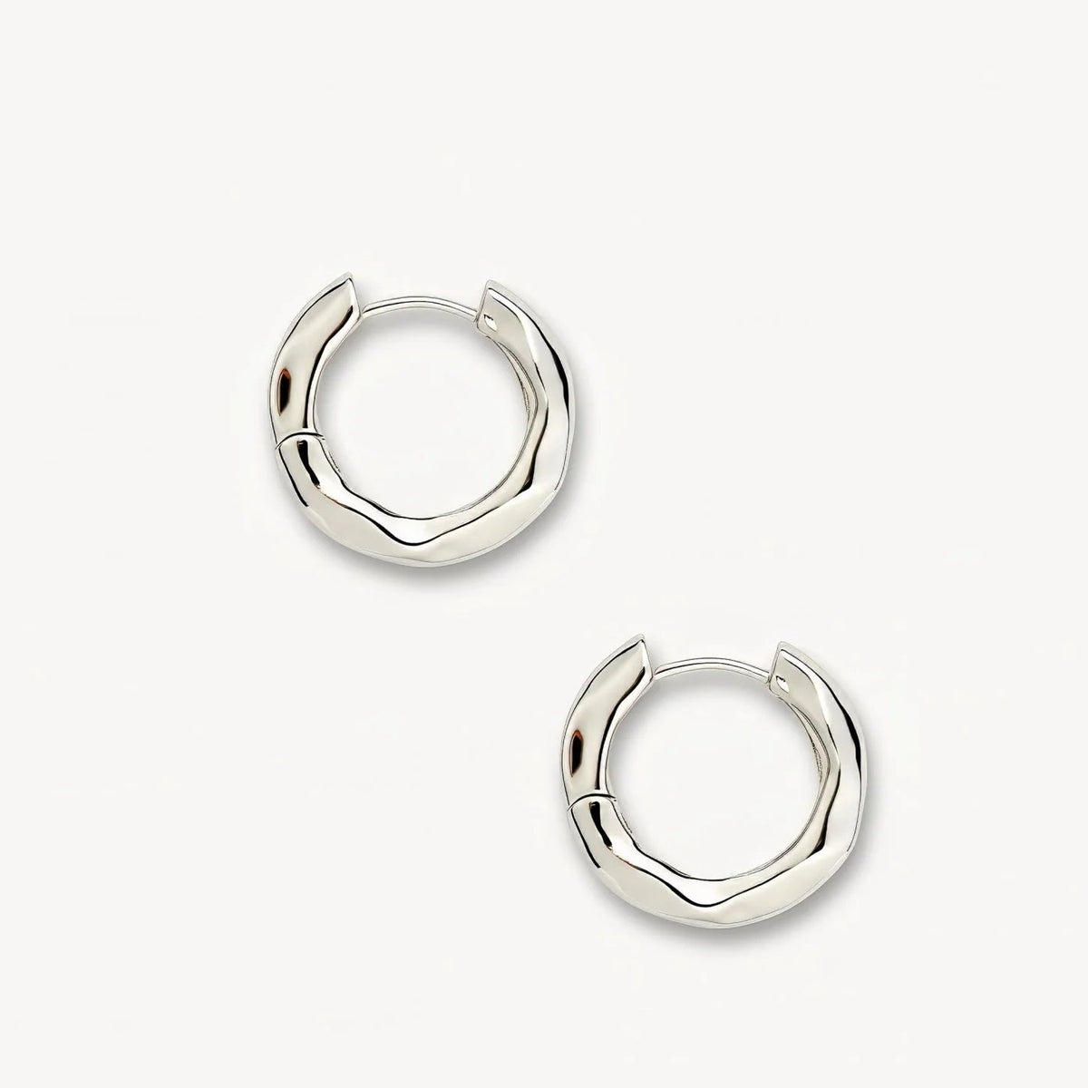 Petite Wavy Hoops ~ Silver