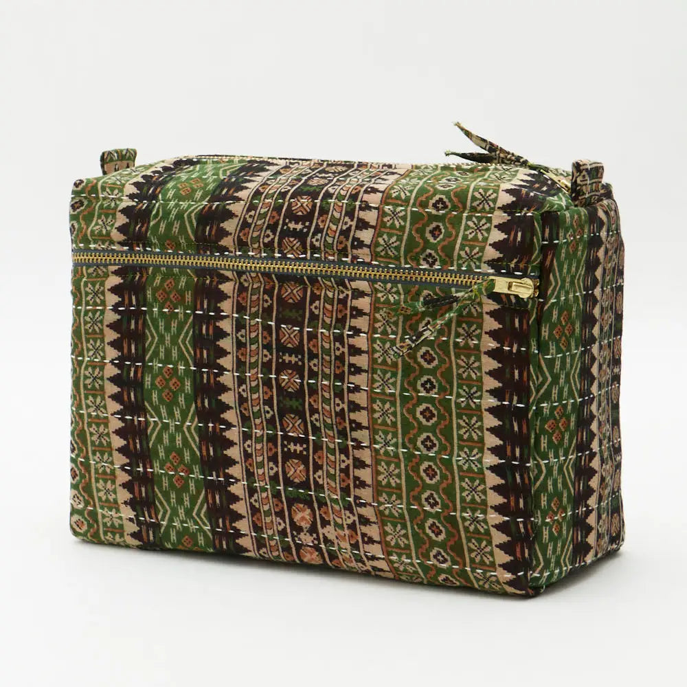 Large Toiletry Bag ~ Green Motif