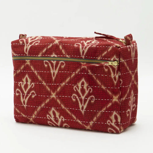 Large Toiletry Bag ~ Marooned