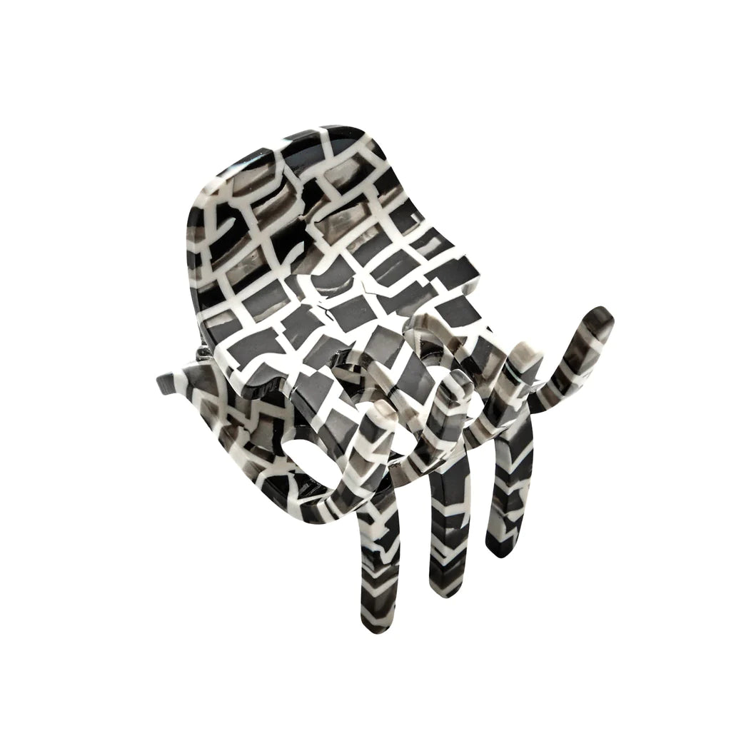 Hair Claw ~ Tokyo Checker