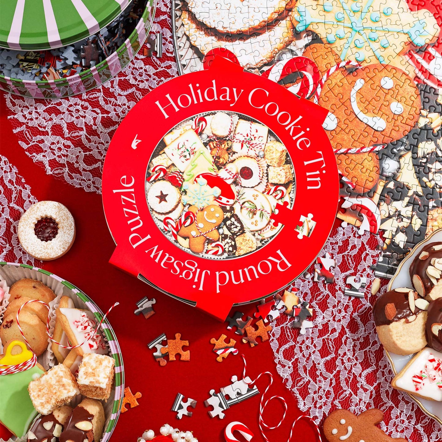 Puzzle (750 Pieces) ~ Holiday Cookie Tin