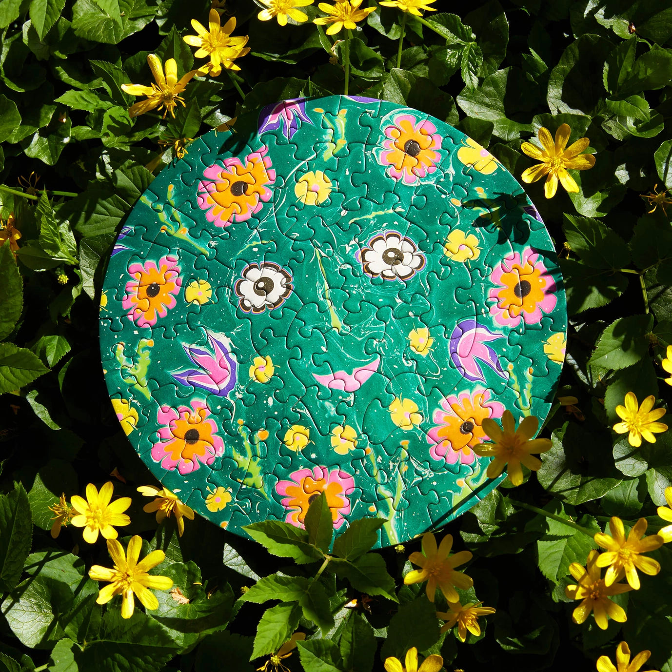 Round Puzzle (81 Pieces) ~ Flower Friend