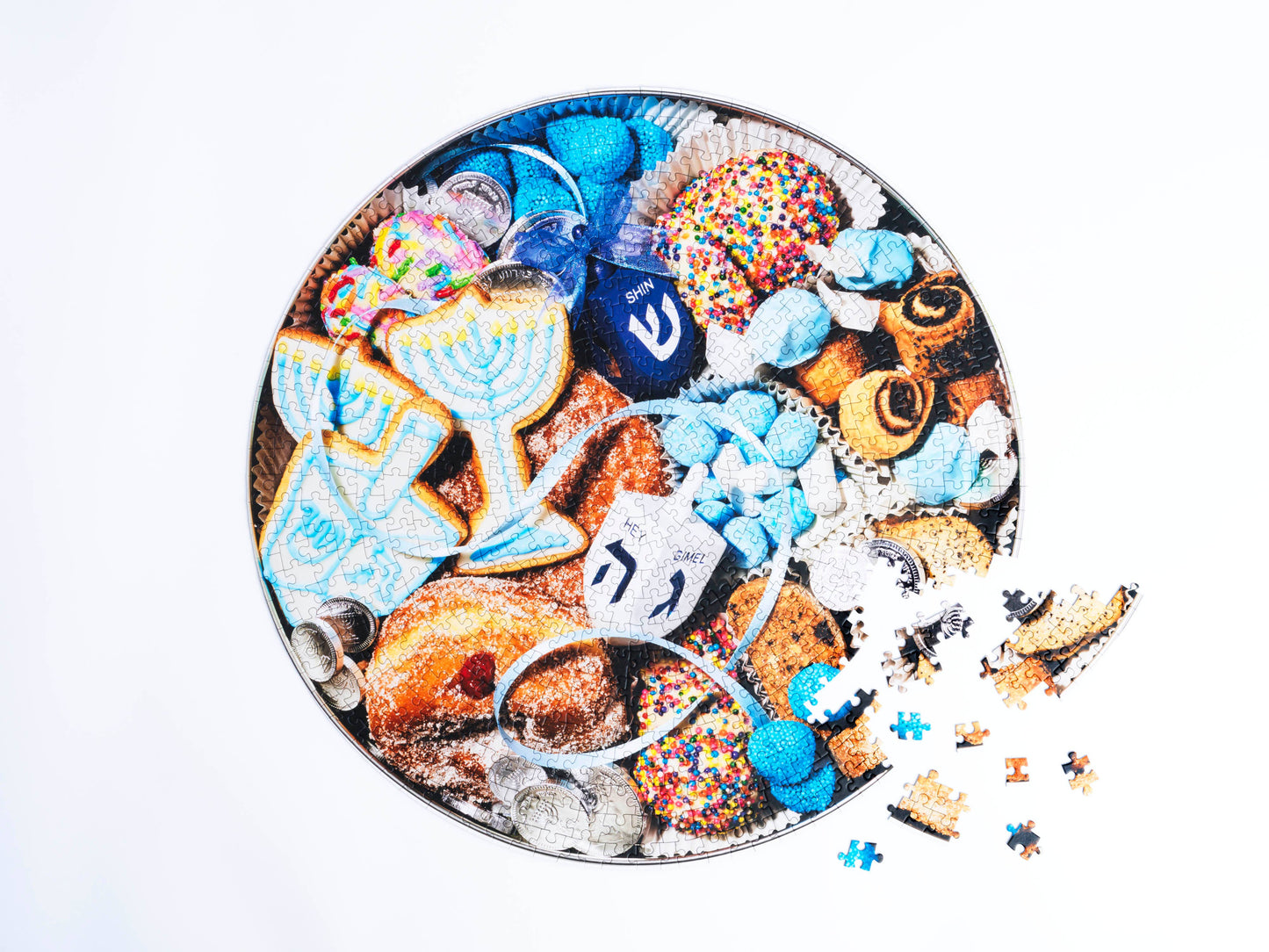 Puzzle (750 Pieces) ~ Hanukkah Cookie Tin