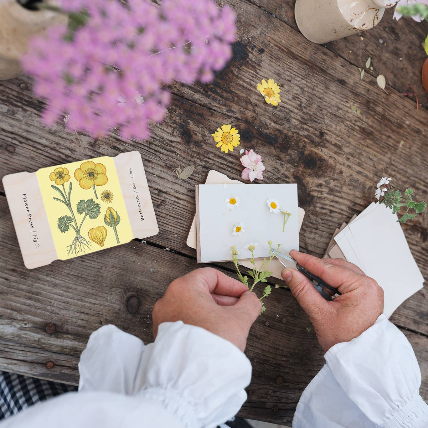 Pocket Flower Press - Vintage Buttercup