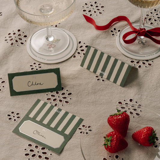 Hosting Place Card Set of 20 ~ Take a Bow