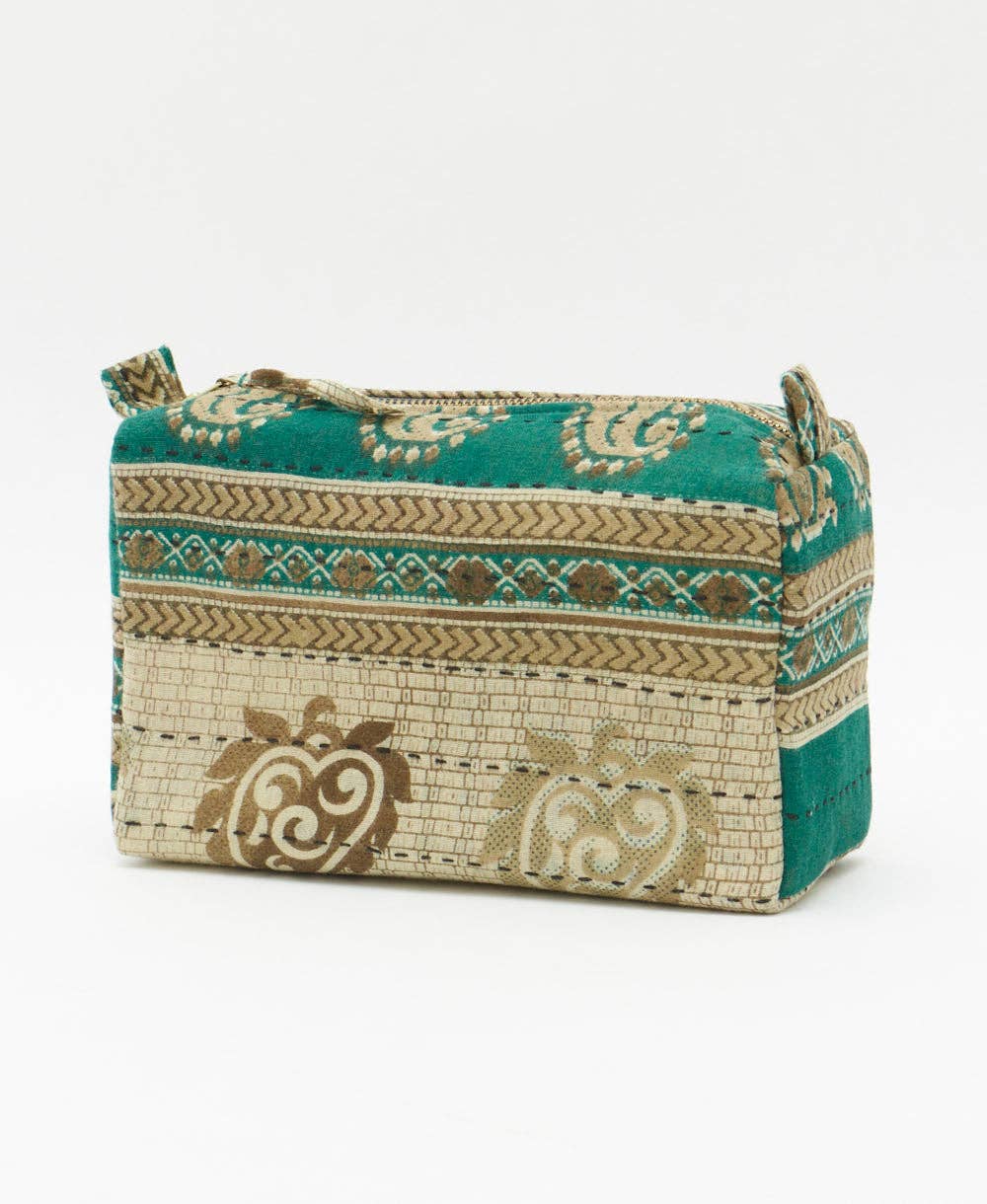 Medium Toiletry Bag ~ Blue Beige