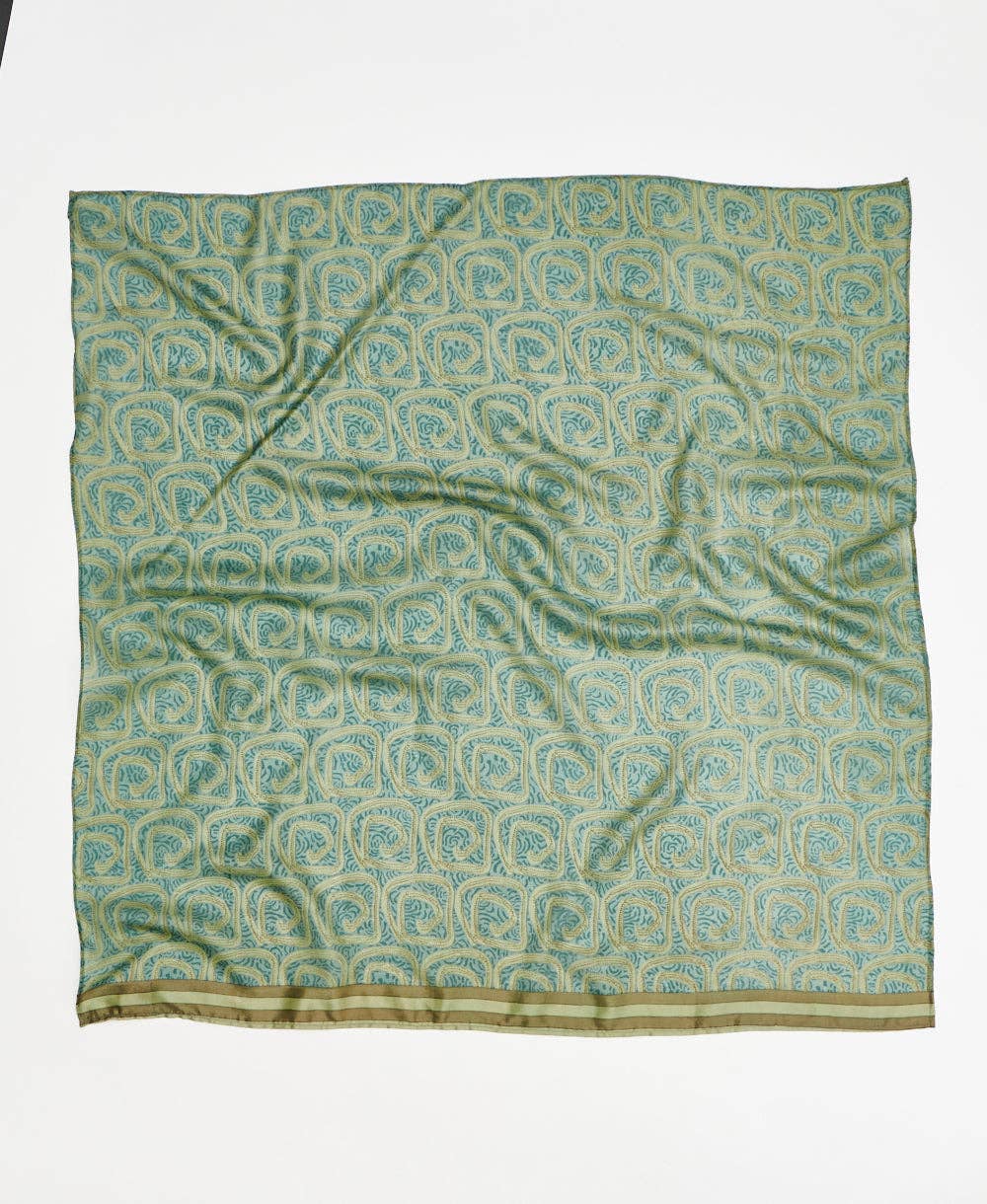 Vintage Silk Square ~ Minty