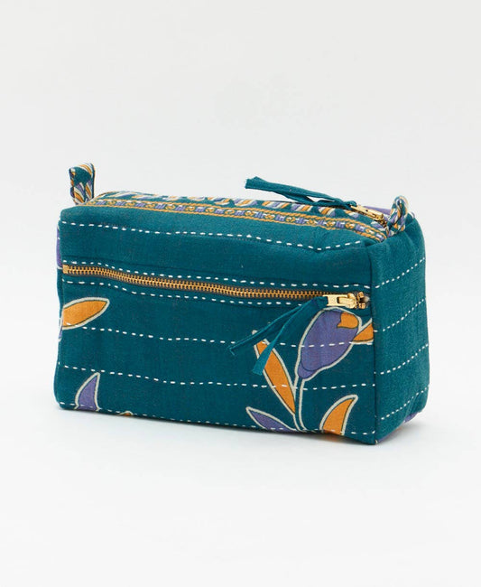 Medium Toiletry Bag ~Purple Daisy