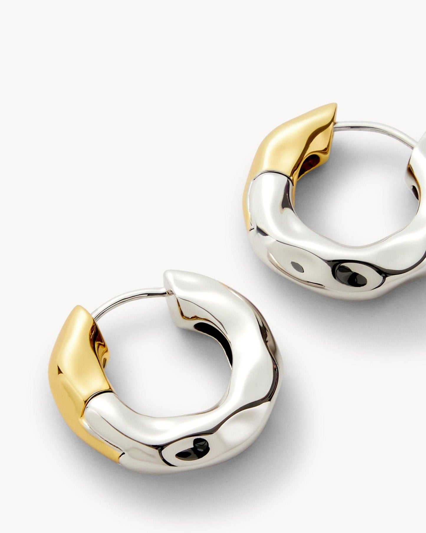 Wavy Chunky Hoops ~ 3/4 Silver