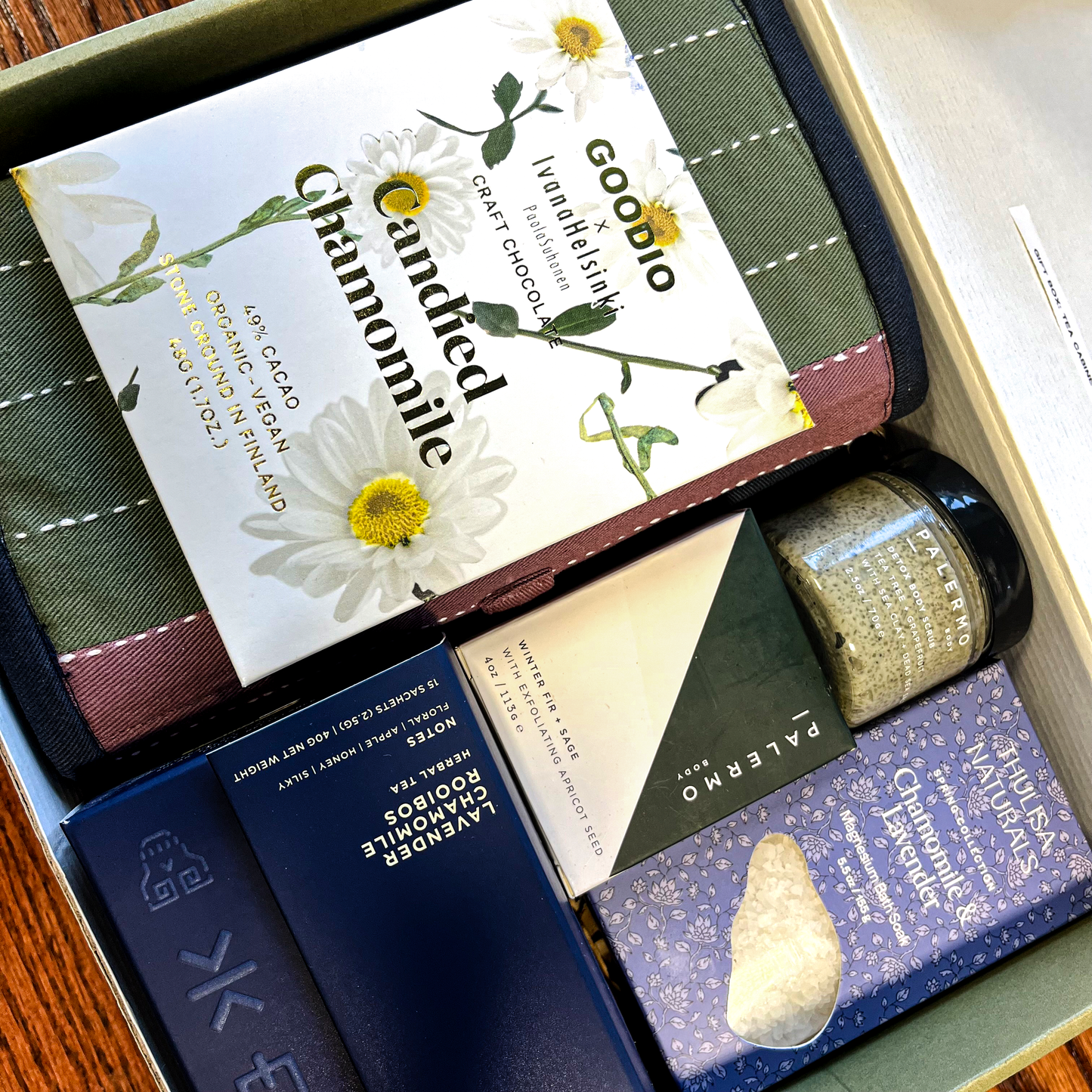 Gift Box ~ Winter Blues