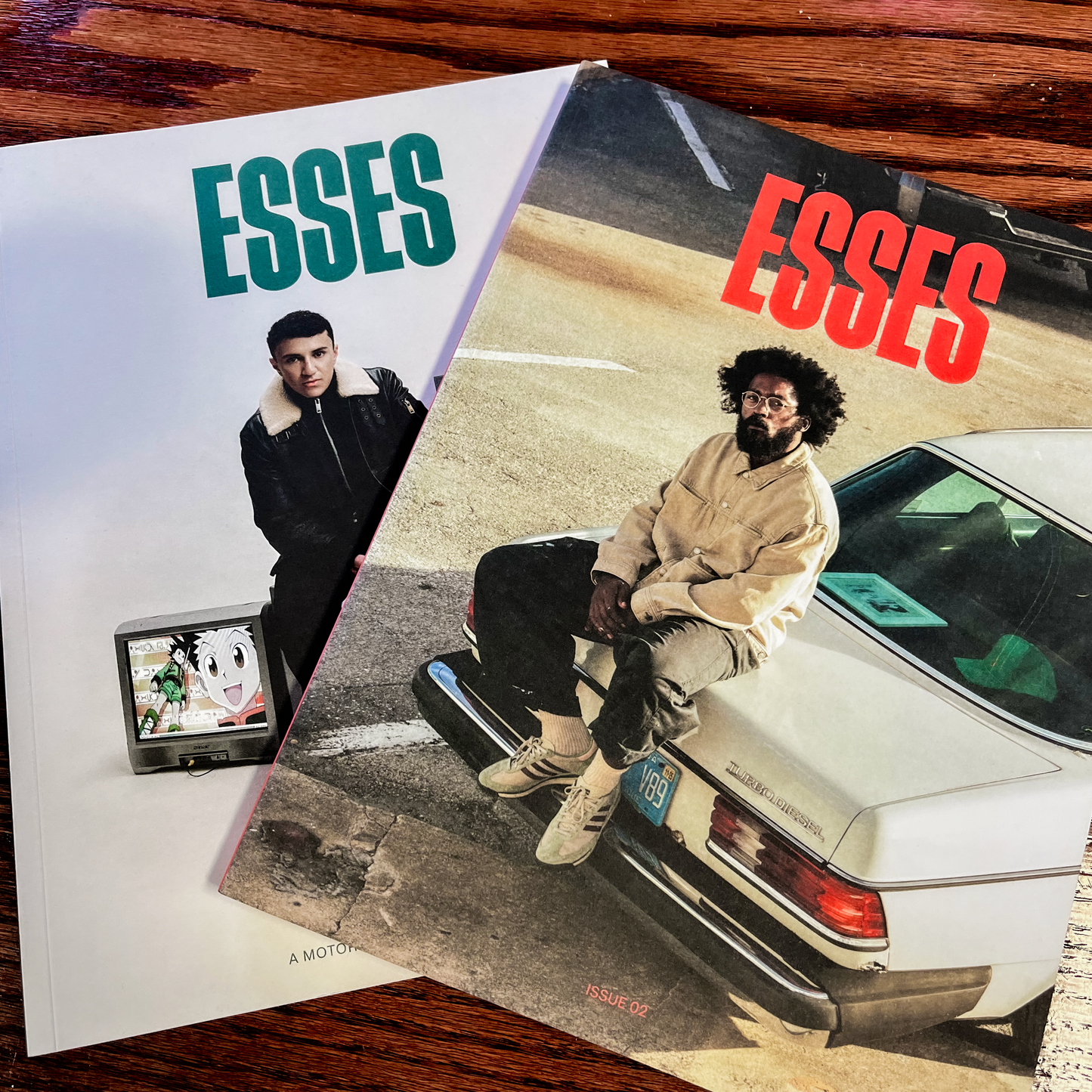 Esses ~ Duo Pack (Issue 2 & 4)