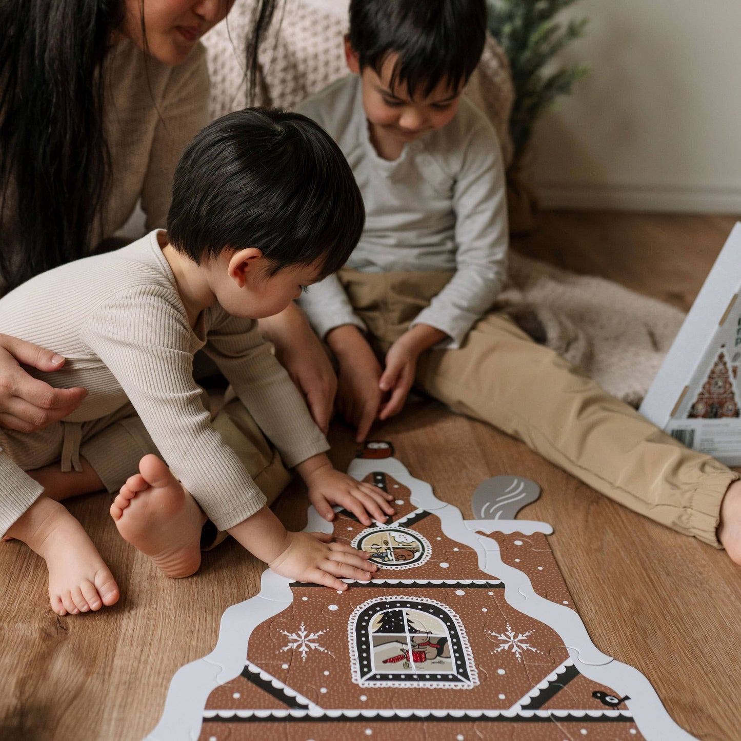 Floor Puzzle ~ Gingerbread House