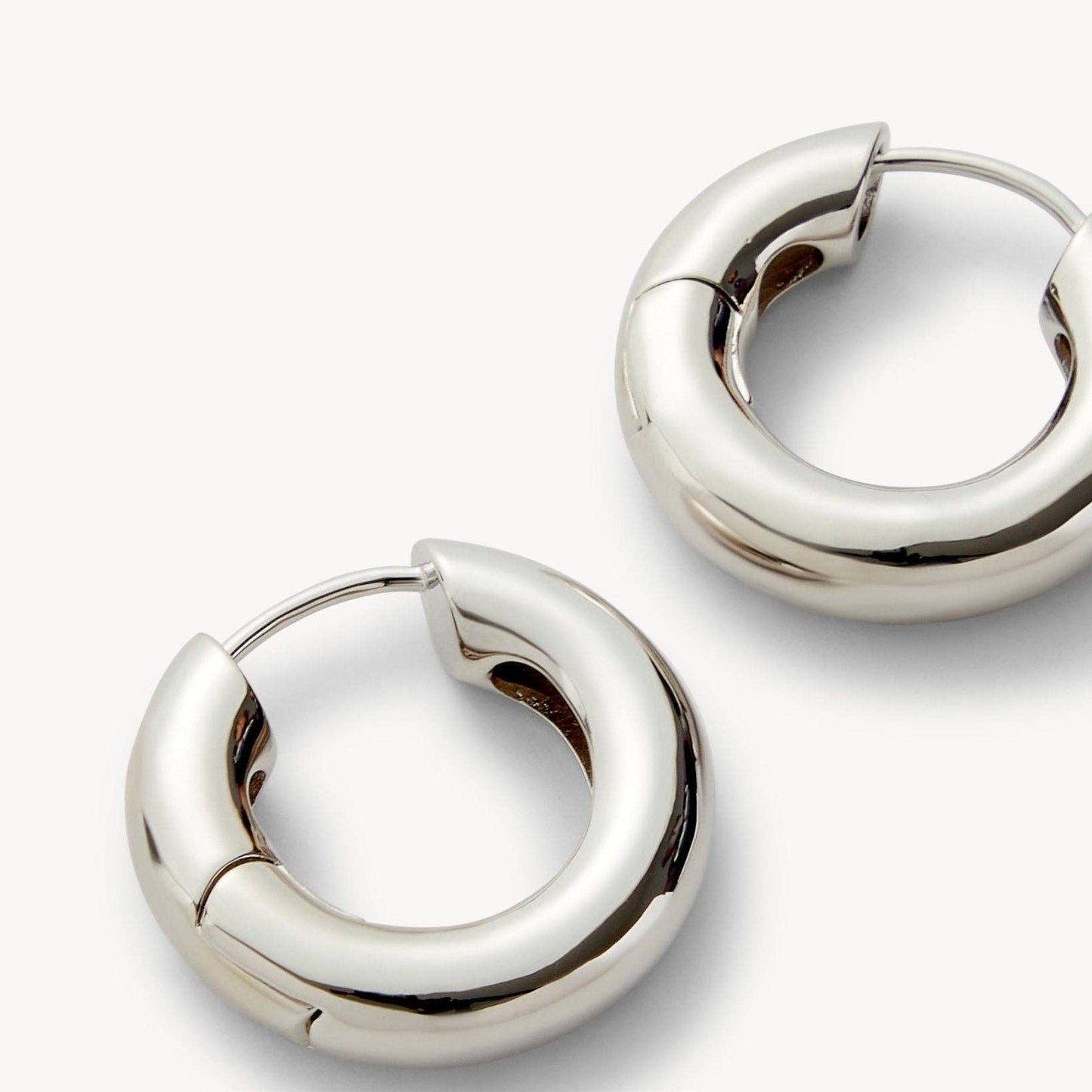 Chunky Hoops ~ Silver