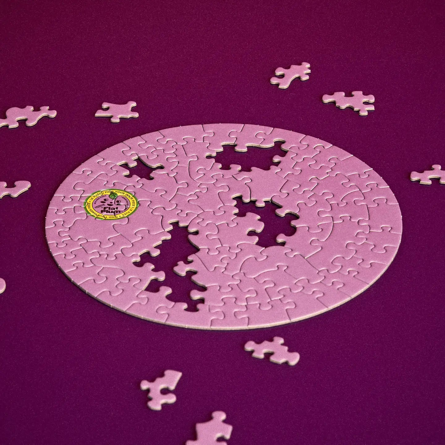 Round Puzzle (81 Pieces) ~ Flat Plum