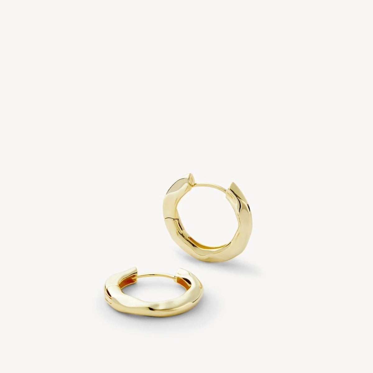Petite Wavy Hoops ~ Gold