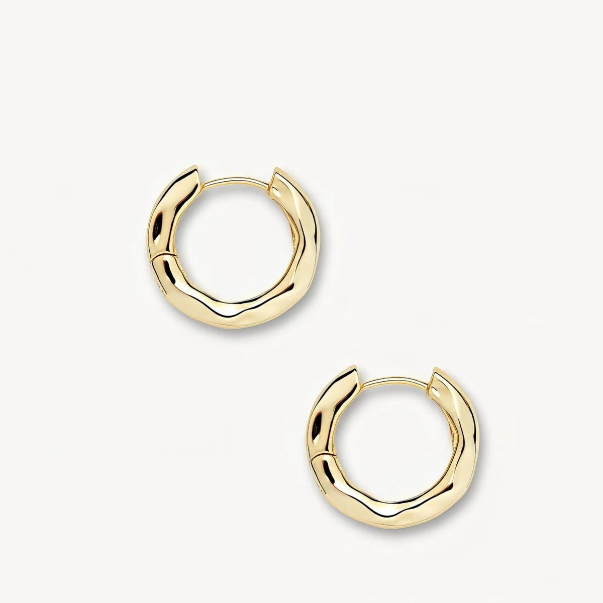 Petite Wavy Hoops ~ Gold