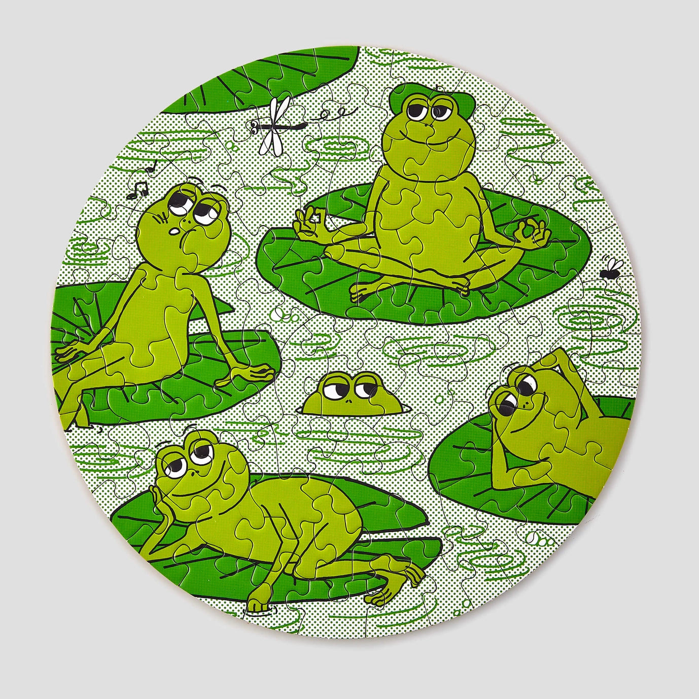 Round Puzzle (81 Pieces) ~ Peace Frogs