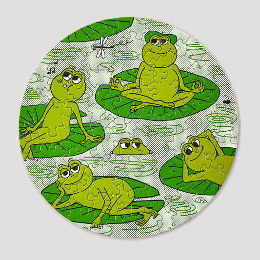 Round Puzzle (81 Pieces) ~ Peace Frogs