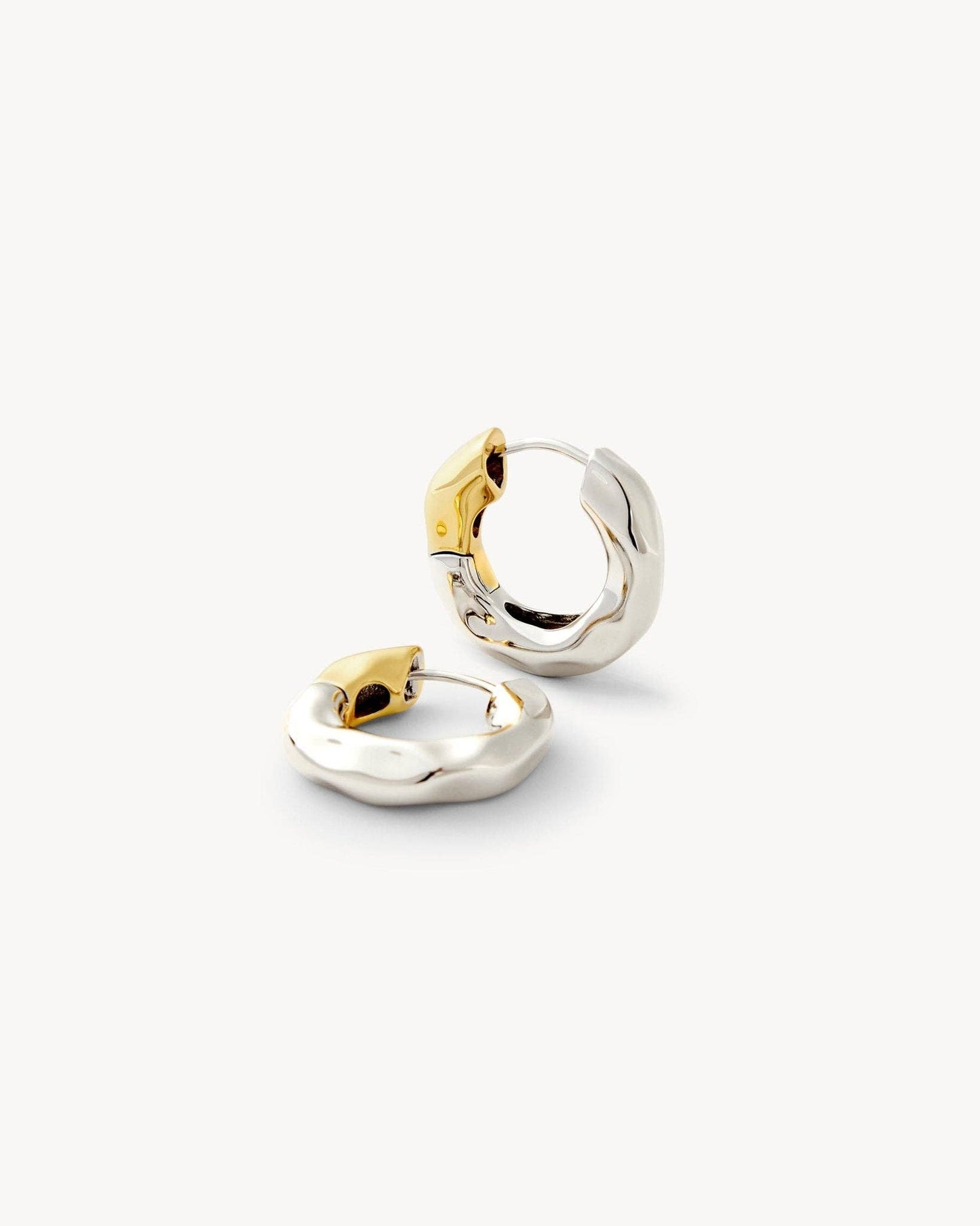 Wavy Chunky Hoops ~ 3/4 Silver